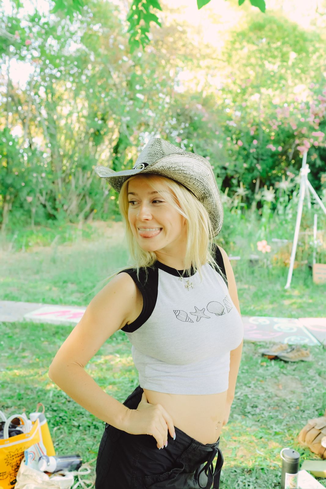 Cowboy hat smile